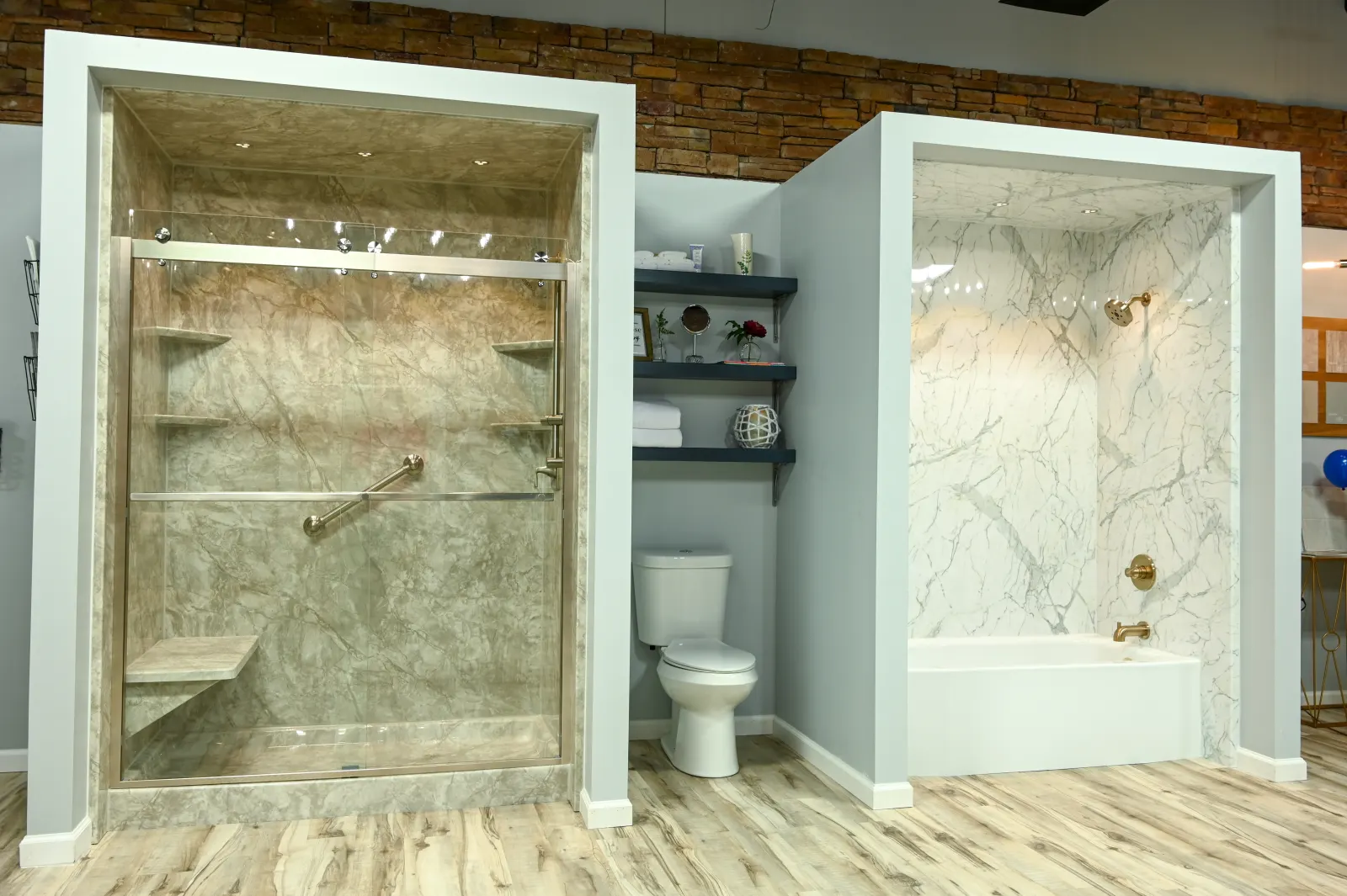 Showroom shower display stalls